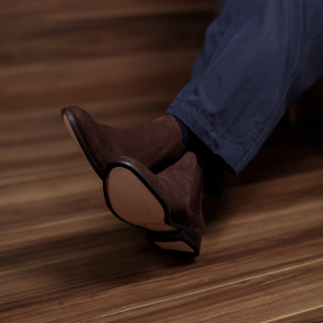 Bota Chelsea Masculina Granada Camurça Café 