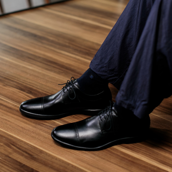 Sapato Social Derby Irun Preto - Sola Borracha